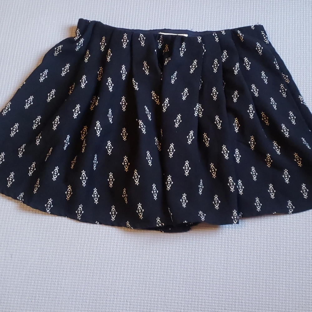 Short 🖤💙🤍 skort